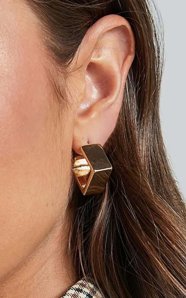 Showpo Sheela Hoop Earrings In Gold Women Earrings