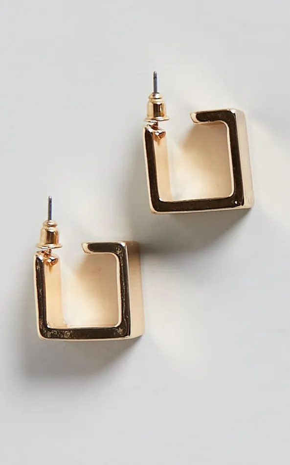 Showpo Sheela Hoop Earrings In Gold Women Earrings