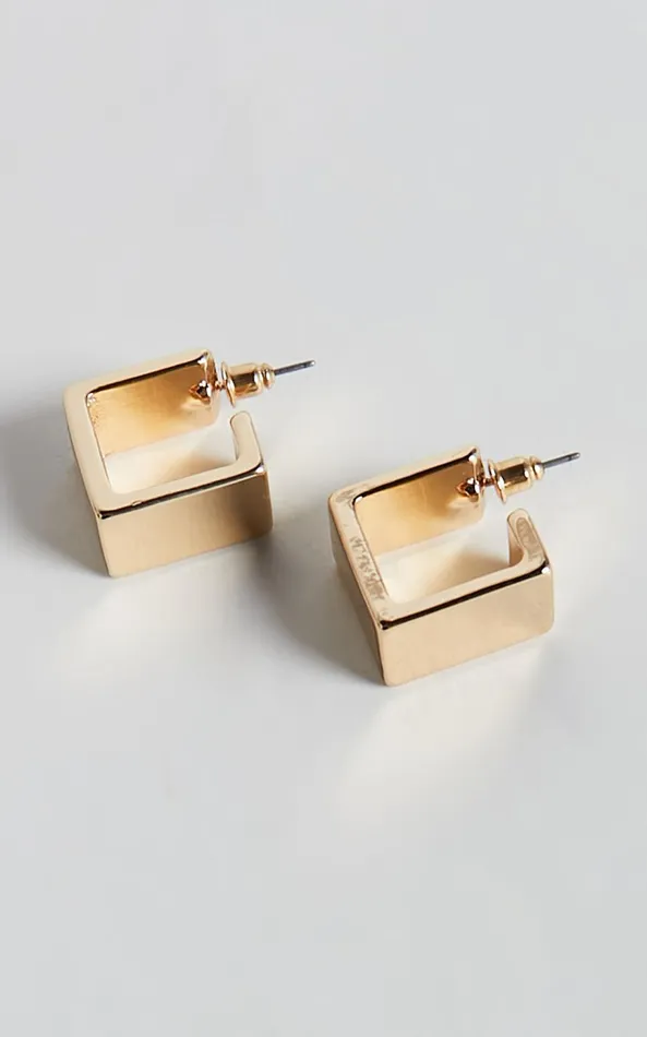 Showpo Sheela Hoop Earrings In Gold Women Earrings