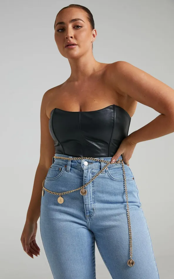 Showpo Shelbey Chain Belt In Gold Women Belts