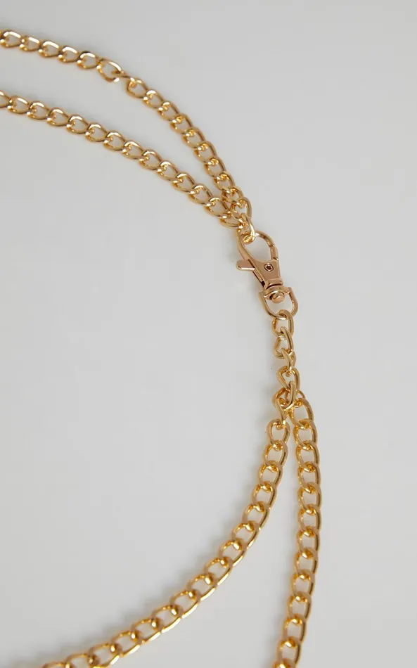 Showpo Shelbey Chain Belt In Gold Women Belts