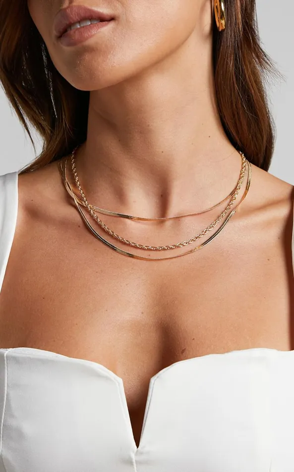 Showpo Shielou Layered Snake Chain Necklace In Gold Women Necklaces