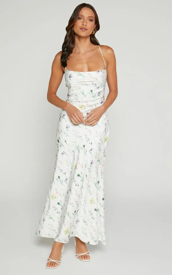 Showpo Shierina Midi Dress 8211 Sweetheart Neck Line Sleeveless Dress In White Floral Women Dresses Showpo Shierina Midi Dress 8211 Sweetheart Neck Line Sleeveless Dress In White Floral Women Dresses