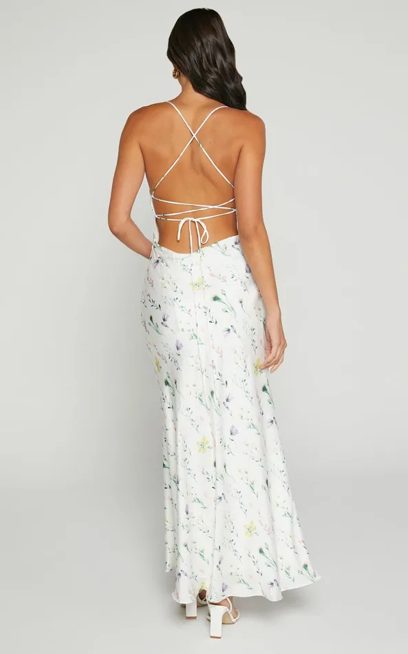 Showpo Shierina Midi Dress 8211 Sweetheart Neck Line Sleeveless Dress In White Floral Women Dresses