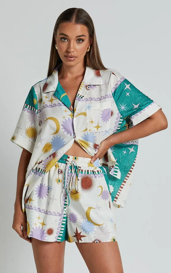 Showpo Sifani Top 8211 Relaxed Button Through Collared Shirt In Cosmic Summer Women Tops
