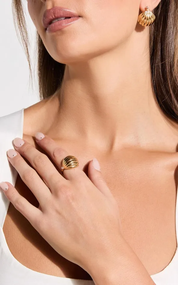 Showpo Skylee Ring 8211 Croisstant Shape Statement Ring In Gold Women Rings