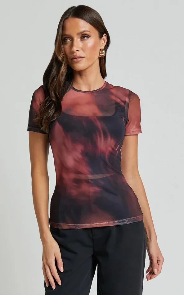 Showpo Tianna Top 8211 Scoop Neck Short Sleeve Mesh Top In Red Blur Women Tops