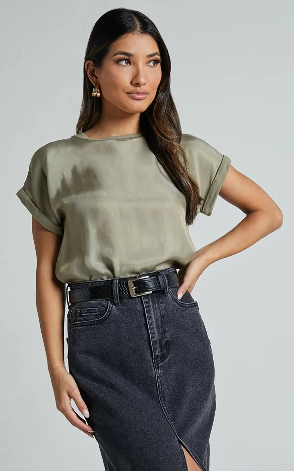 Showpo Tinaya Top 8211 Raglan Shell Top In Olive Women Curve Clothes
