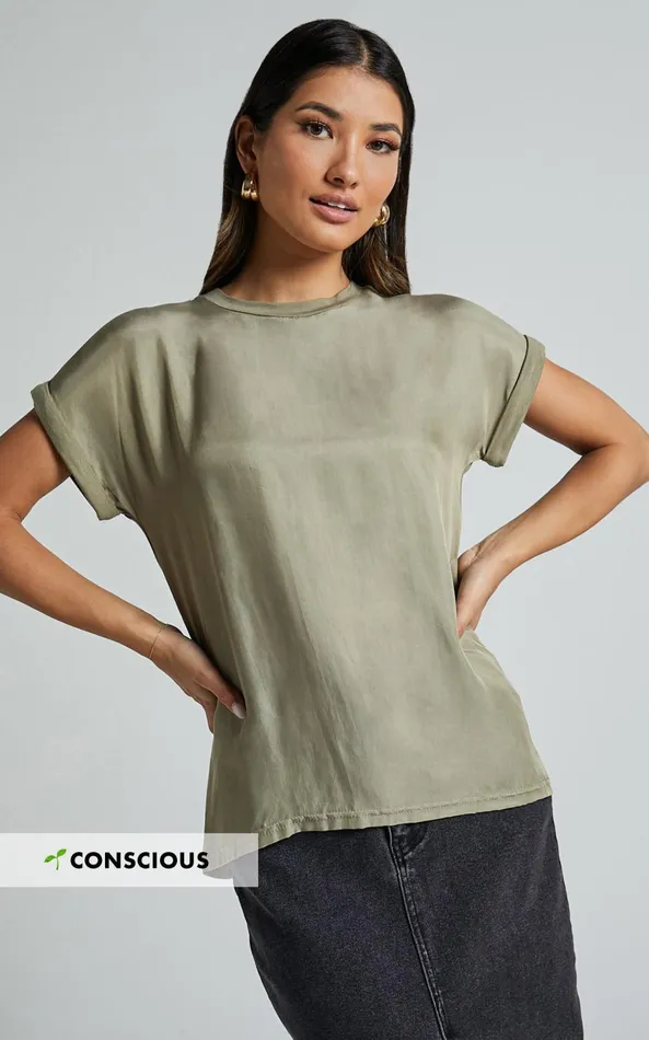Showpo Tinaya Top 8211 Raglan Shell Top In Olive Women Curve Clothes