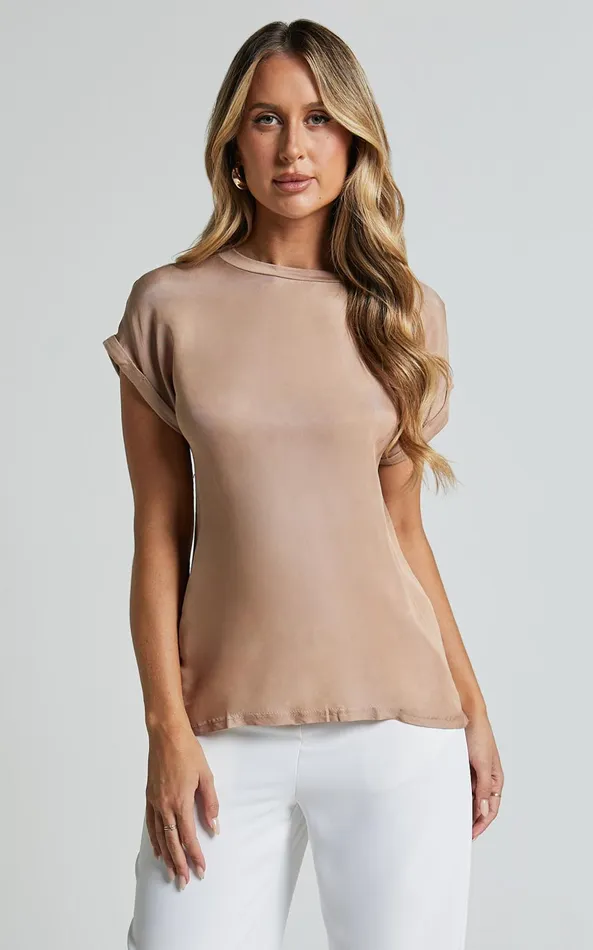 Showpo Tinaya Top 8211 Raglan Shell Top In Sand Women Curve Clothes