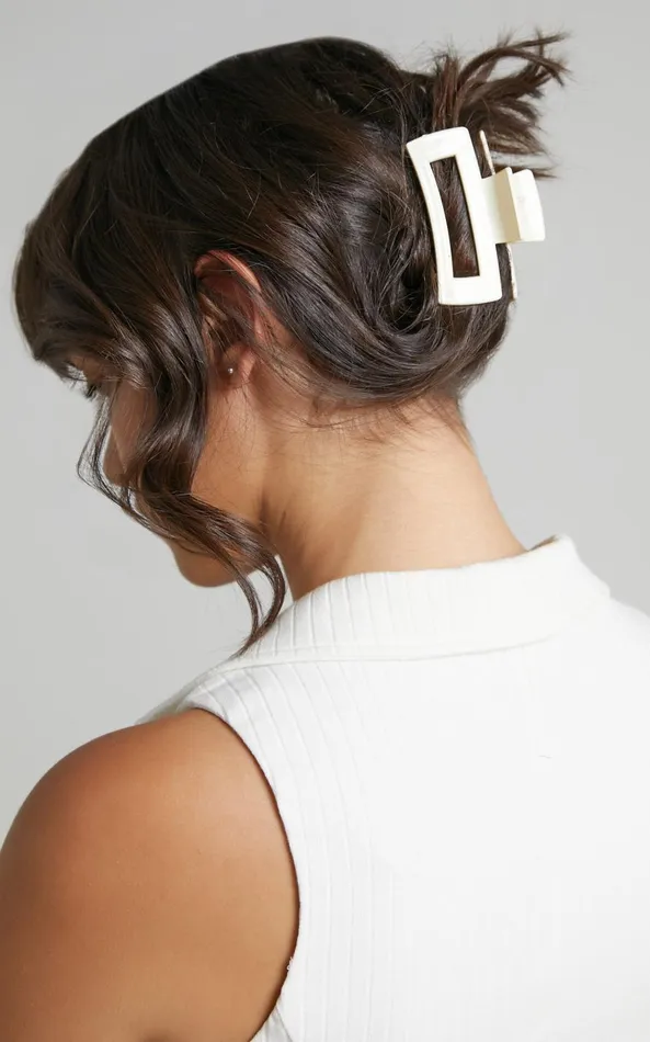 Showpo Torres Hair Clip In Cream Women Hair