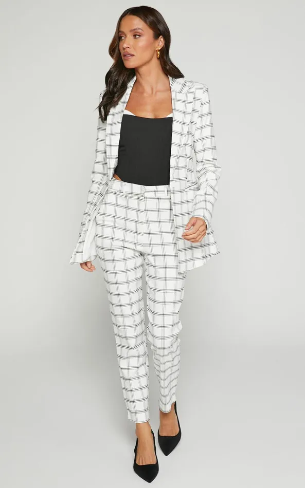 Showpo Vhonna Single Breasted Tailored Blazer In White Check Women Jackets and Coats