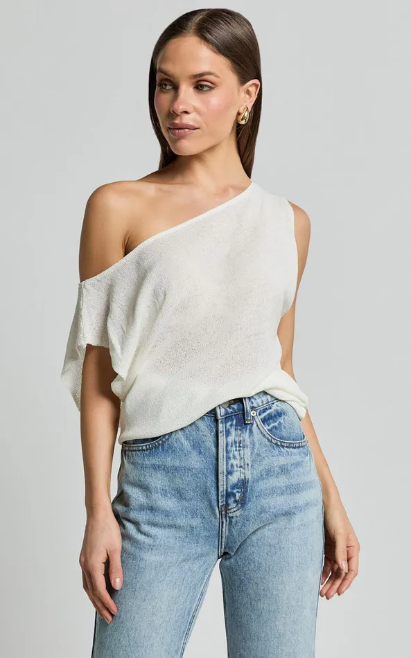 Showpo Violeta Top 8211 Off The Shoulder Relaxed Fit Knit Top In Cream Women Knitwear