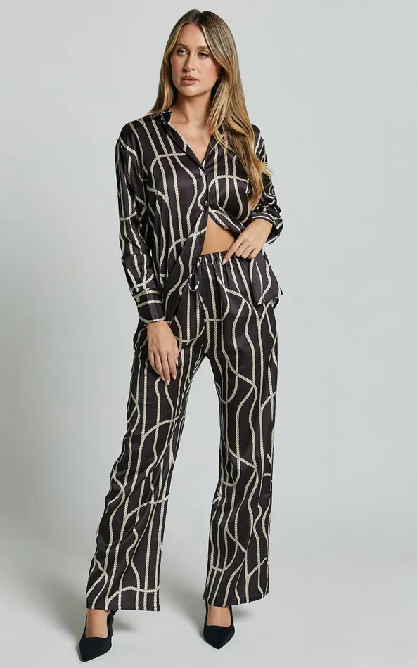 Showpo Yolanda Pants 8211 High Waisted Straight Leg Pants In BlackGold Chain Print Women Pants