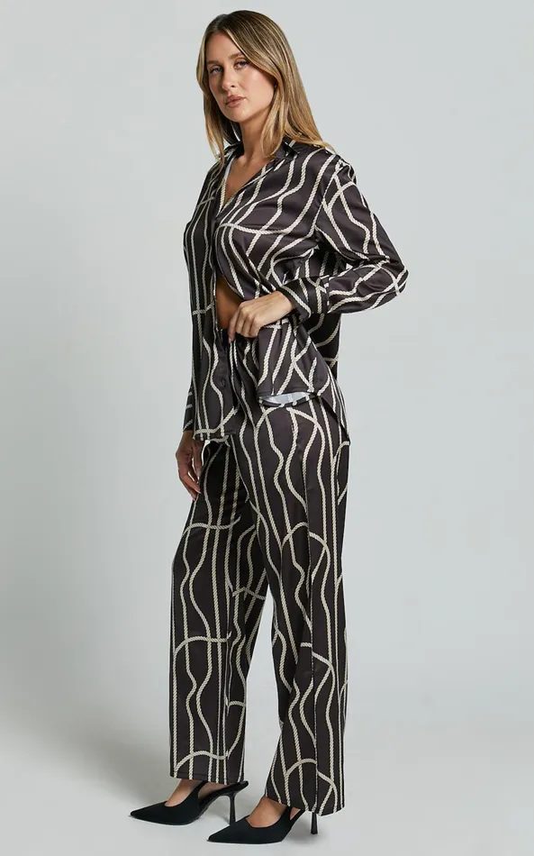 Showpo Yolanda Pants 8211 High Waisted Straight Leg Pants In BlackGold Chain Print Women Pants