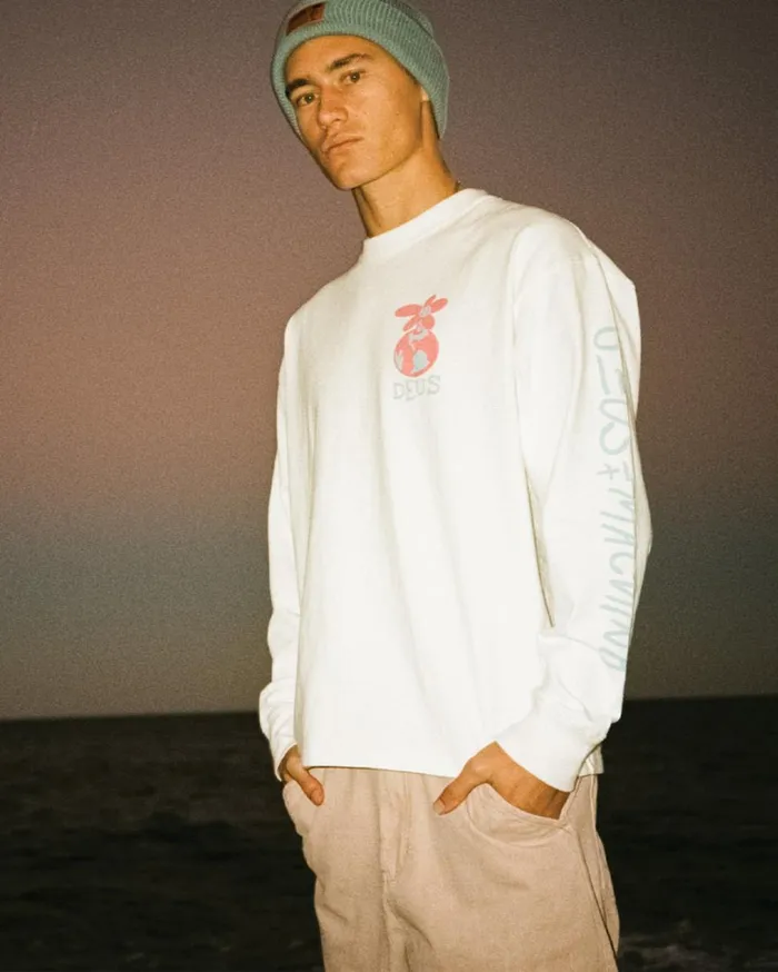 Thump Long Sleeve Tee 8211 Vintage White Men Deus Ex Machina Tees Thump Long Sleeve Tee 8211 Vintage White Men Deus Ex Machina Tees