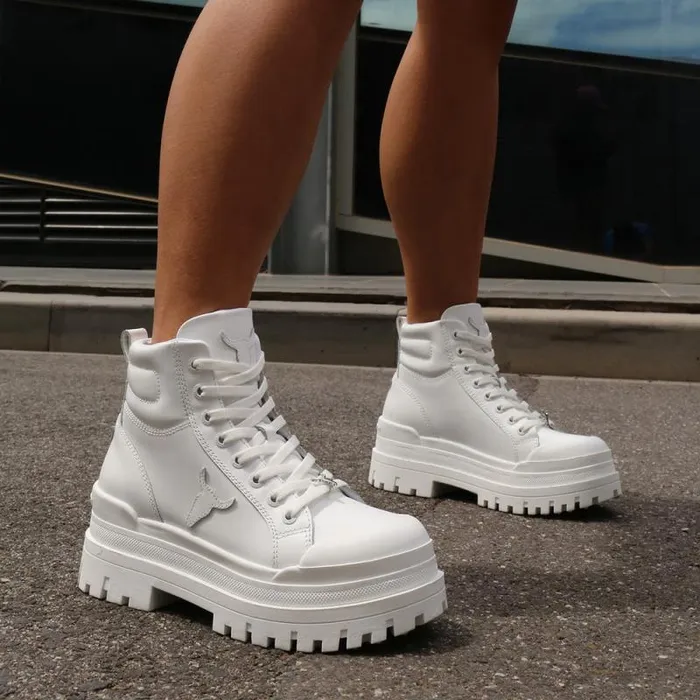 Windsor Smith Platforms Women DISASTER WHITE PLATFORM BOOTS
