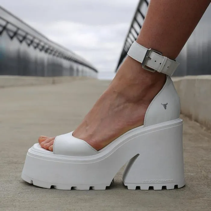 Windsor Smith Platforms Women FLAWS WHITE PLATFORM HEELS Windsor Smith Platforms Women FLAWS WHITE PLATFORM HEELS