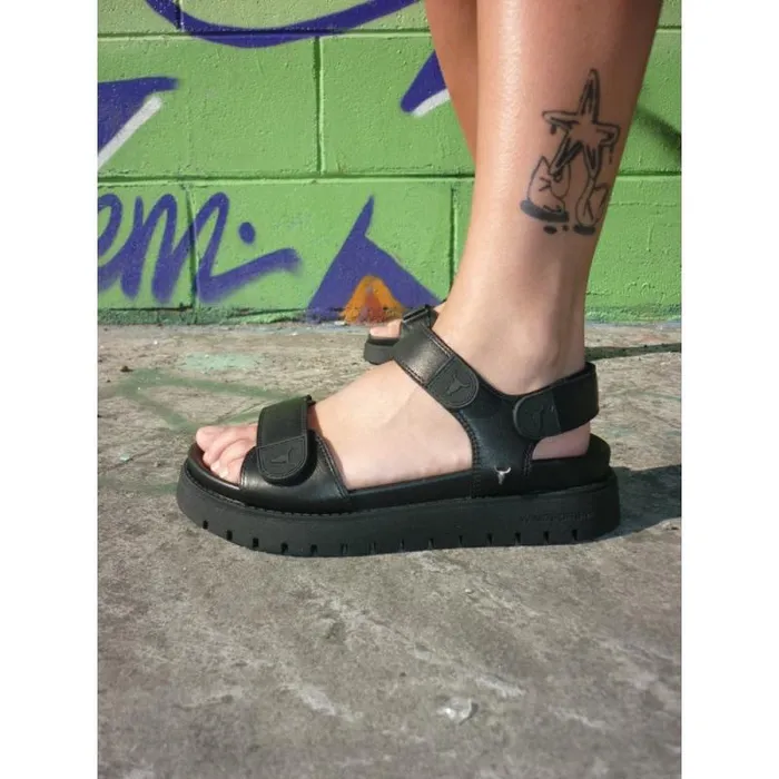 Windsor Smith Sandals Women MIDSUMMER BLACK LEATHER SANDALS Windsor Smith Sandals Women MIDSUMMER BLACK LEATHER SANDALS
