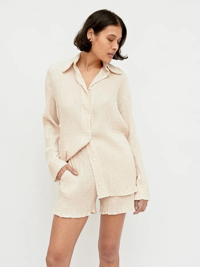 Women Bella Short Cream The UNDONE Shorts