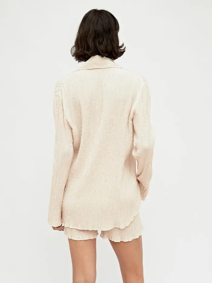 Women Bella Short Cream The UNDONE Shorts