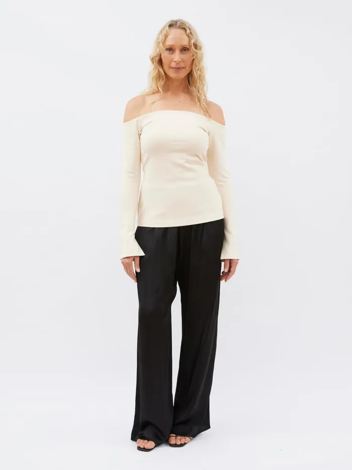 Women Boah Top Cream The UNDONE Tops