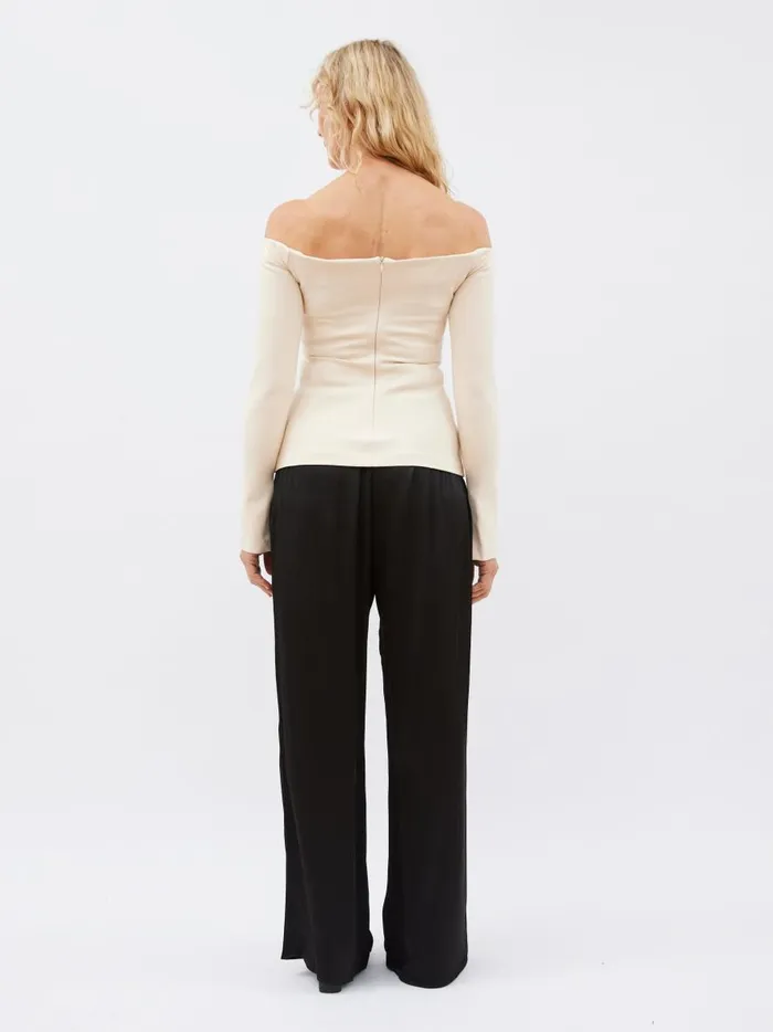 Women Boah Top Cream The UNDONE Tops