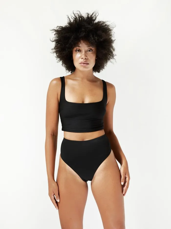 Women Caroline Bikini Top Black The UNDONE Swimwear