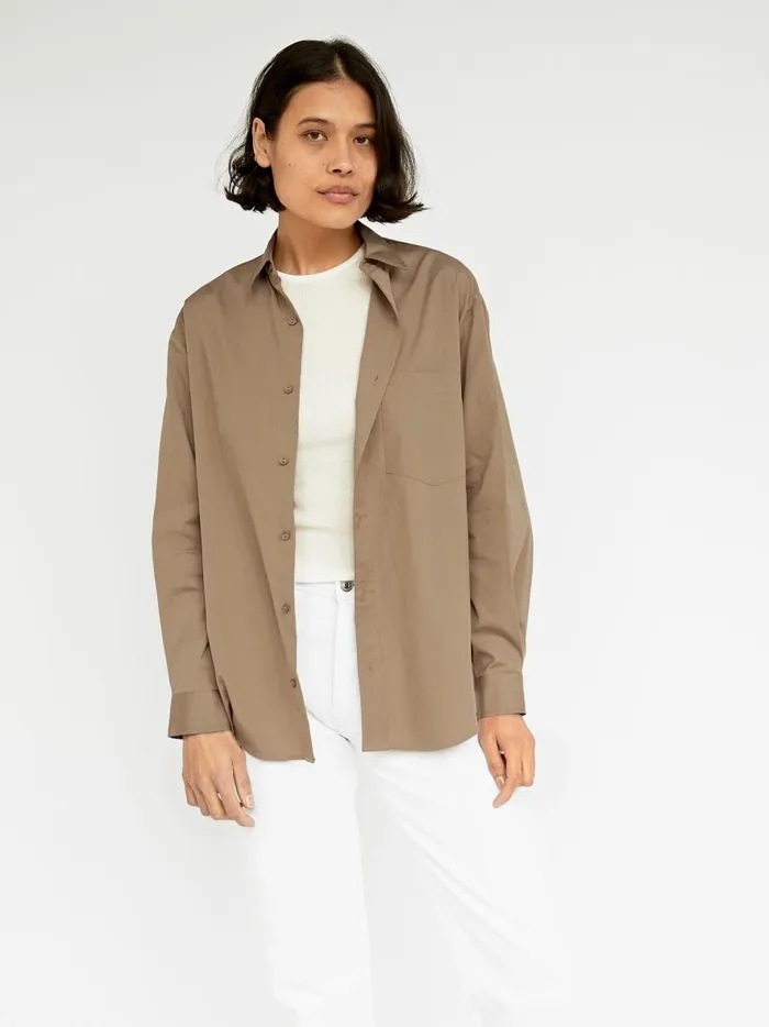 Women Classic Pocket Shirt Stone The UNDONE Tops