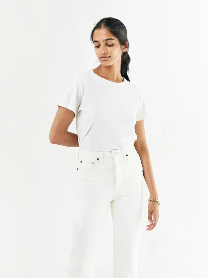 Women Classic Tee Vintage White The UNDONE Tops Women Classic Tee Vintage White The UNDONE Tops