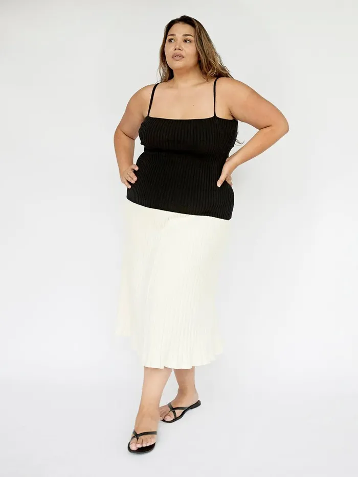 Women Claudia Top Raven The UNDONE Tops