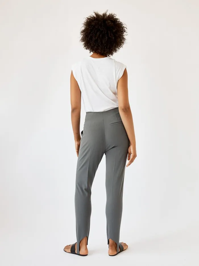 Women Darby Stirrup Suit Pants Grey The UNDONE Pants