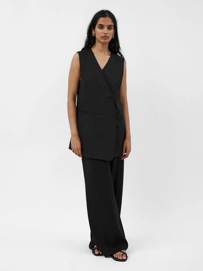 Women Ezra Vest Black The UNDONE Tops