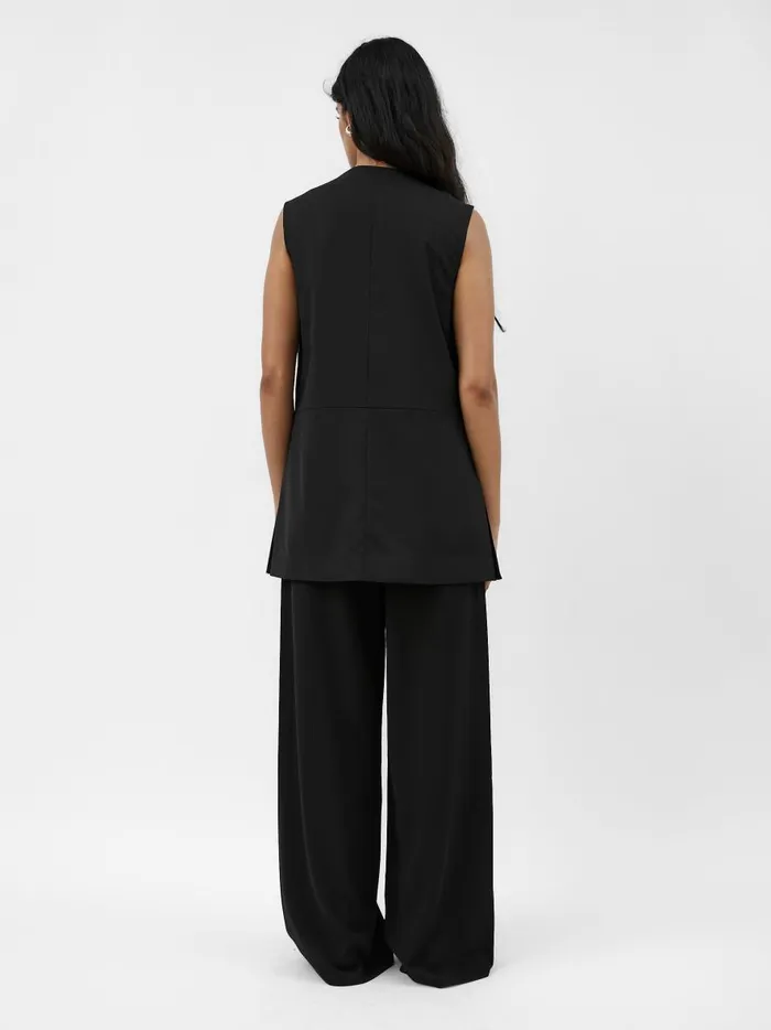 Women Ezra Vest Black The UNDONE Tops