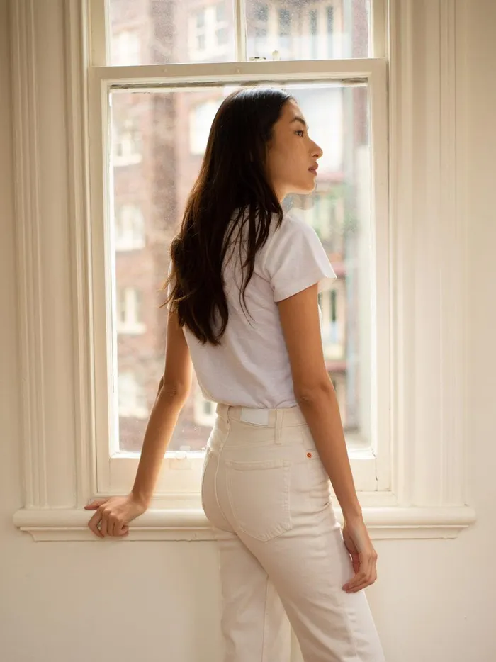 Women High Rise Stove Pipe Straight Leg Jean Vintage White The UNDONE Denim