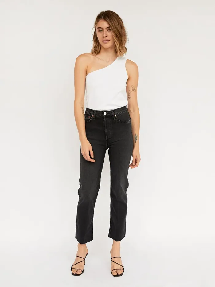 Women High Rise Stove Pipe Straight Leg Jean Washed Noir The UNDONE Denim
