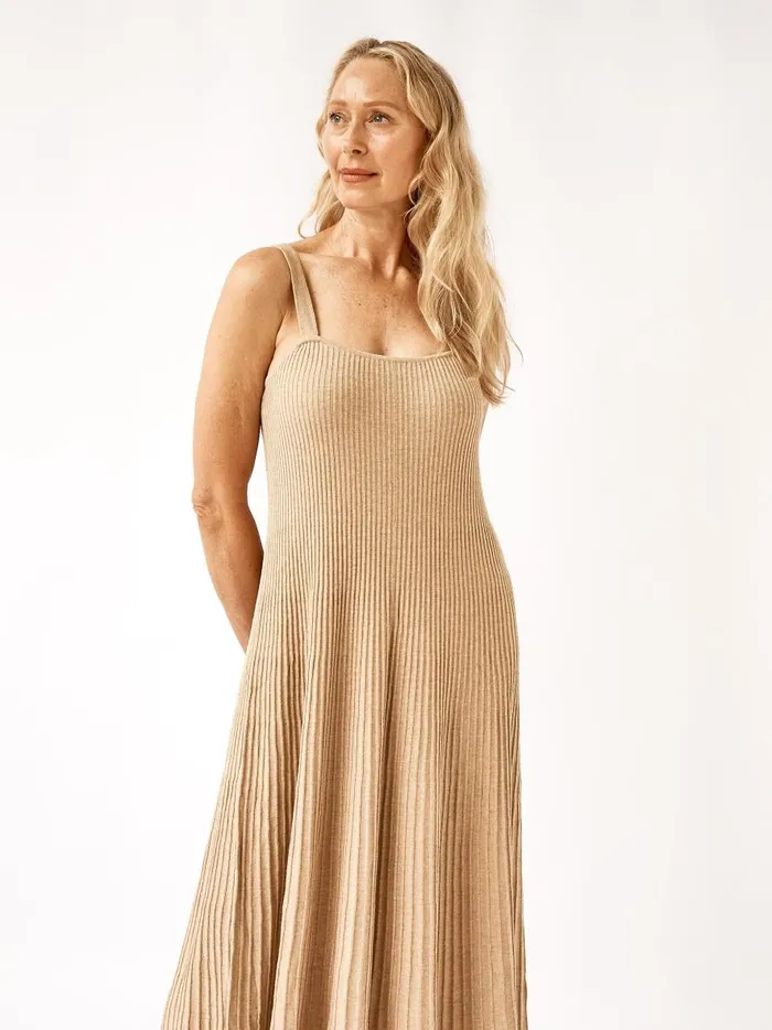 Women Jimmy Dress Sable The UNDONE Dresses