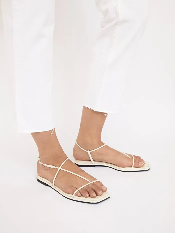 Women Juliette Sandal Crema The UNDONE Sandals