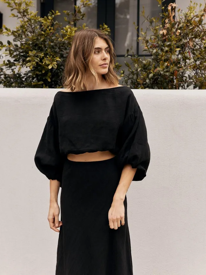 Women Louie Crop Black The UNDONE Tops