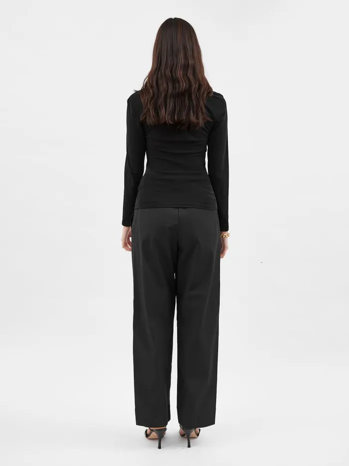 Women Odessa Square Top Black The UNDONE Tops