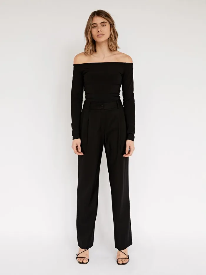 Women Off Shoulder Knit Top Black The UNDONE Tops