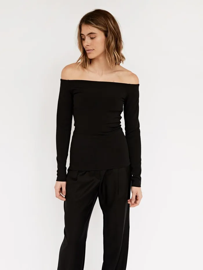 Women Off Shoulder Knit Top Black The UNDONE Tops