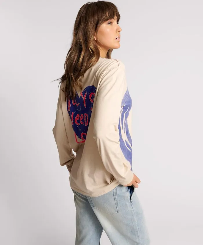 Women One Teaspoon Basic Tees ALL YOU NEED IS LOVE LONGSLEEVE TEE Women One Teaspoon Basic Tees ALL YOU NEED IS LOVE LONGSLEEVE TEE
