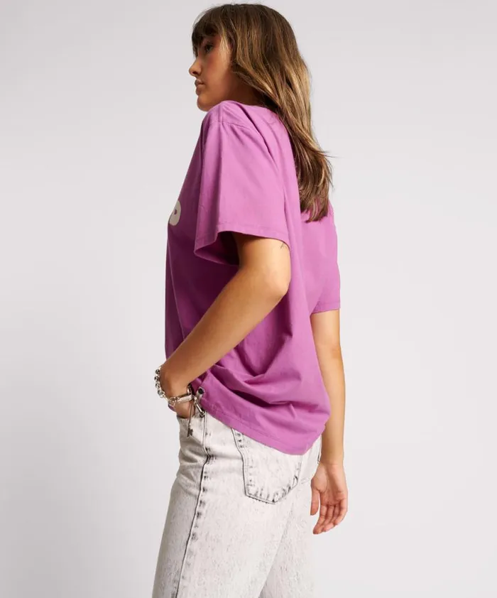 Women One Teaspoon Basic Tees ITS A WILD WORLD BASKETBALL TEE Women One Teaspoon Basic Tees ITS A WILD WORLD BASKETBALL TEE