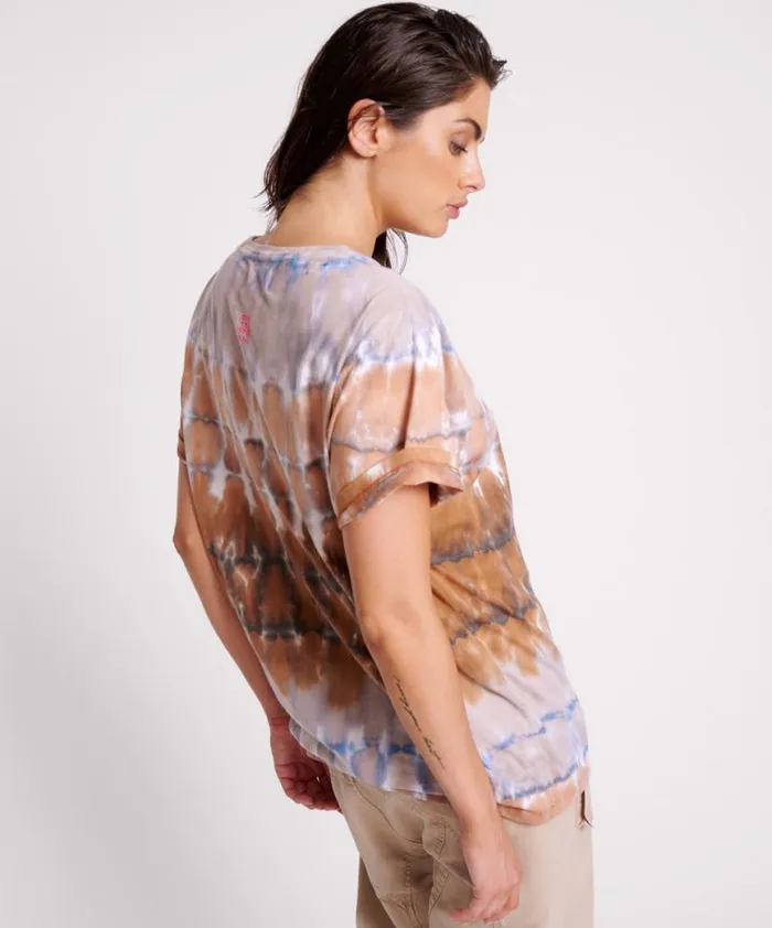 Women One Teaspoon Basic Tees MIRAGE HAND TIE DYED ORGANIC UNISEX TEE Women One Teaspoon Basic Tees MIRAGE HAND TIE DYED ORGANIC UNISEX TEE