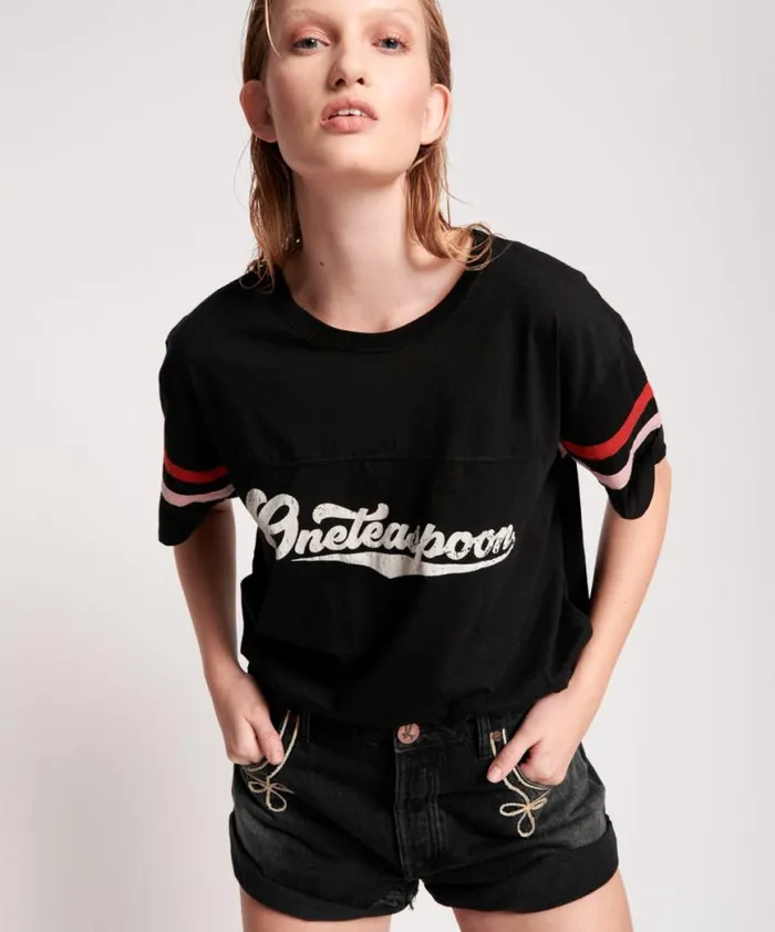Women One Teaspoon Basic Tees ONETEASPOON LOGO SPORTS TEE