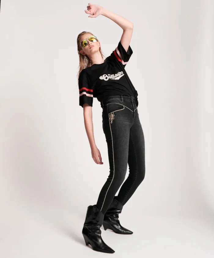 Women One Teaspoon Basic Tees ONETEASPOON LOGO SPORTS TEE Women One Teaspoon Basic Tees ONETEASPOON LOGO SPORTS TEE
