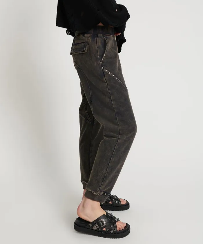 Women One Teaspoon Bottoms CHARCOAL STUDDED TRACKPANTS Women One Teaspoon Bottoms CHARCOAL STUDDED TRACKPANTS