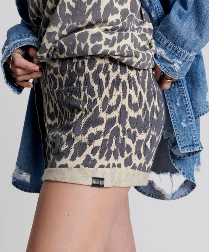 Women One Teaspoon Bottoms JUNGLE ANIMAL NEW MEXICO SHORTS Women One Teaspoon Bottoms JUNGLE ANIMAL NEW MEXICO SHORTS