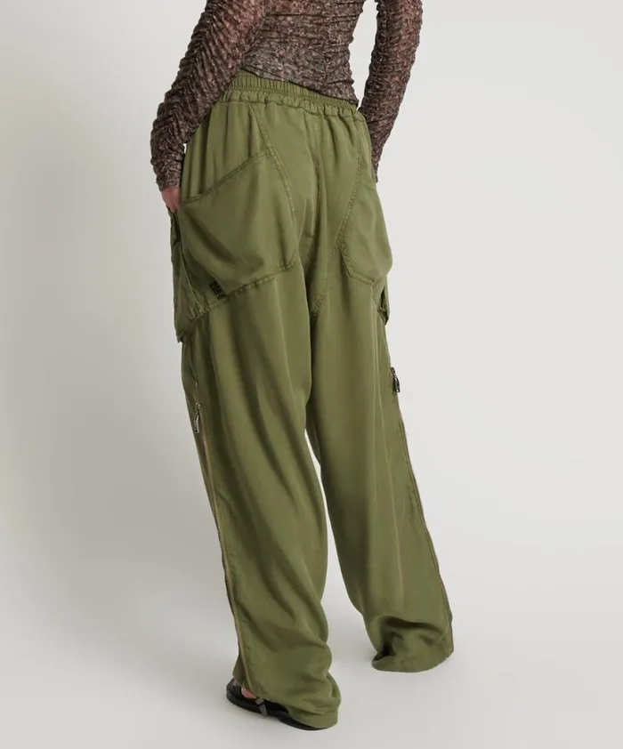 Women One Teaspoon Bottoms KHAKI TENCEL PARACHUTE PANTS Women One Teaspoon Bottoms KHAKI TENCEL PARACHUTE PANTS